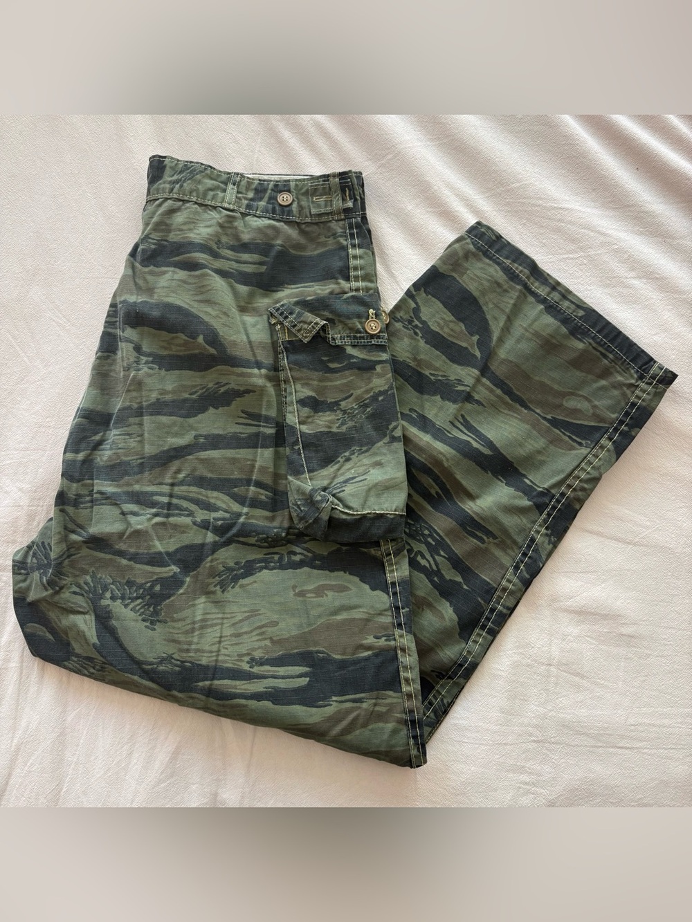 Vintage unbranded P-44 style tiger camo cargo pants
